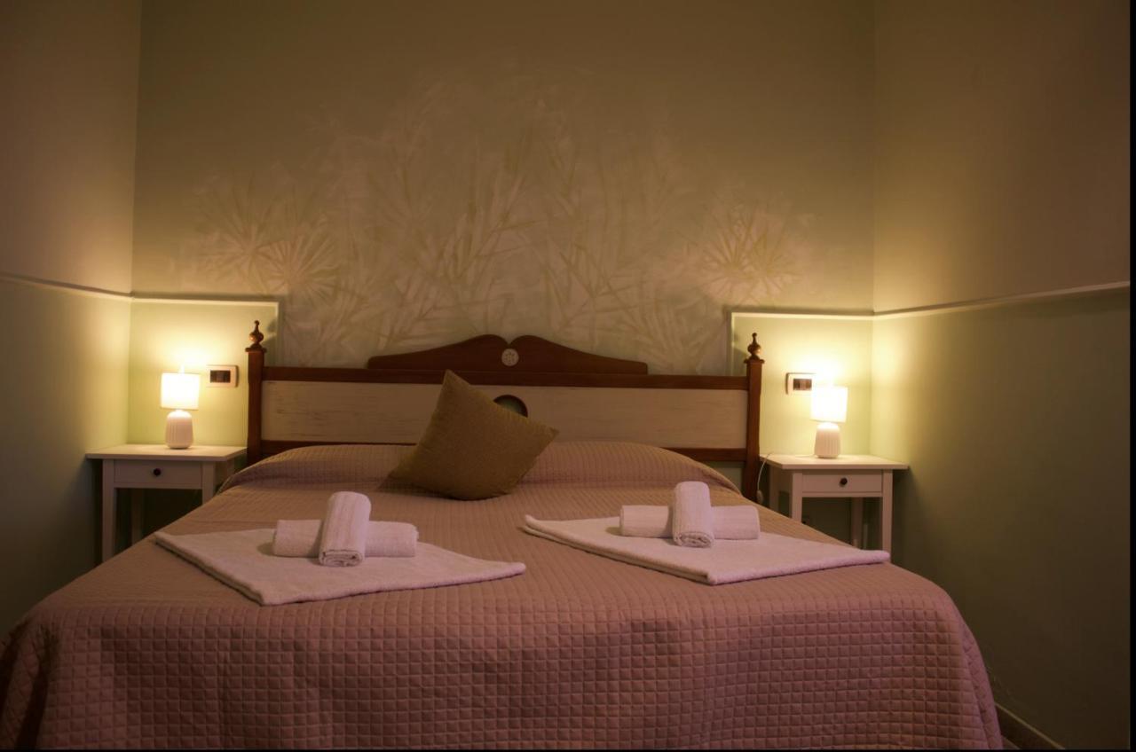 La Trinacria Bed and Breakfast Giardini-Naxos Buitenkant foto